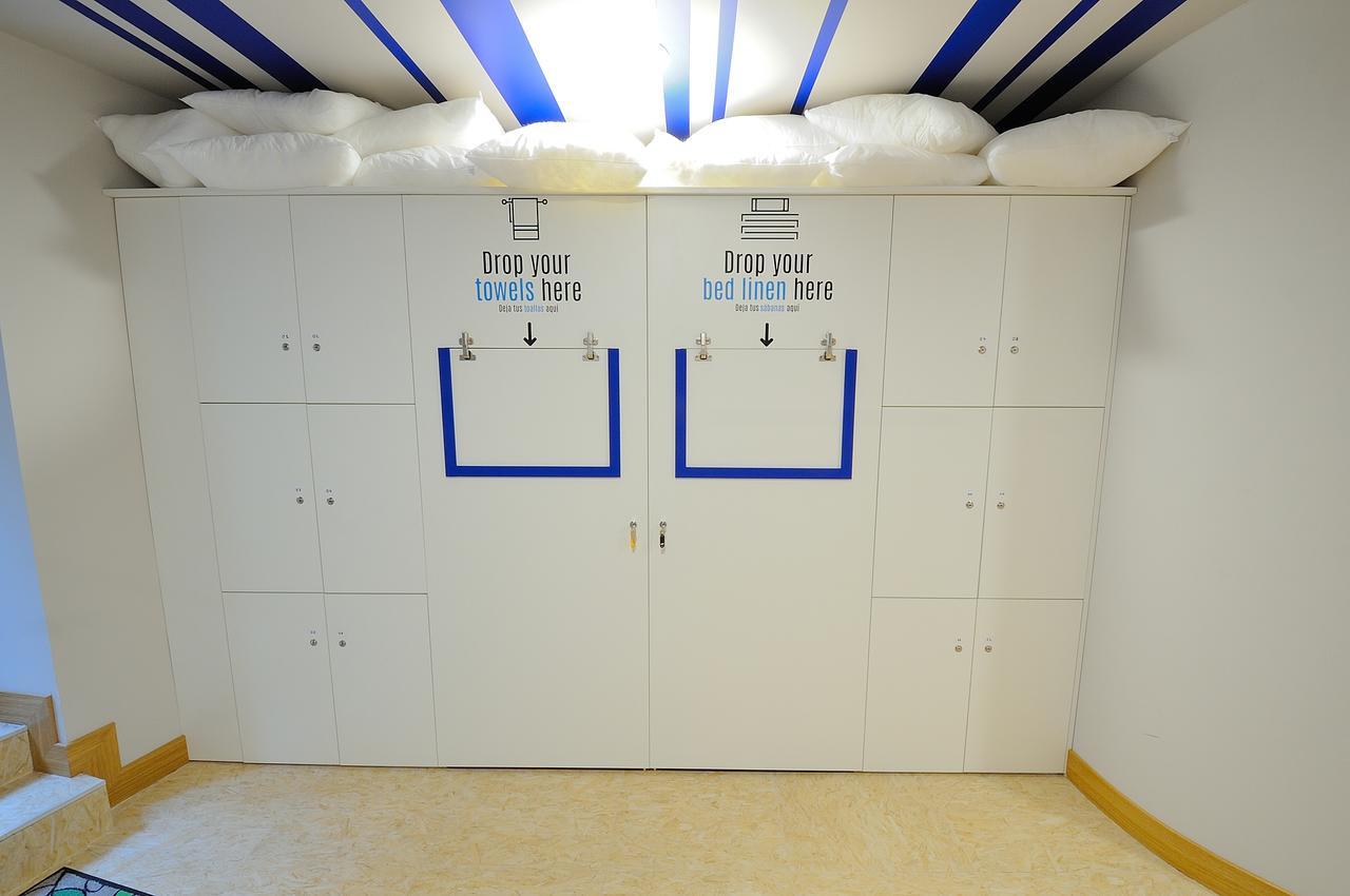 Egunon Bilbao Hostel Eksteriør bilde