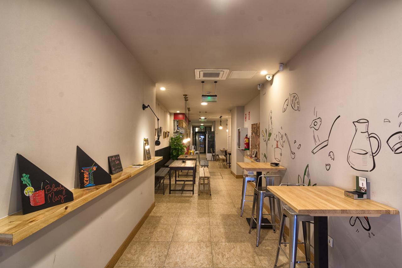 Egunon Bilbao Hostel Eksteriør bilde